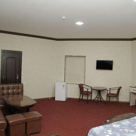 Mufarshox Hotel Бухара Екстериор снимка