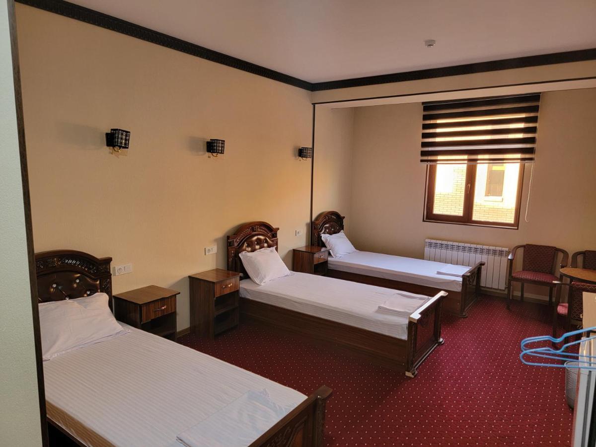 Mufarshox Hotel Бухара Екстериор снимка